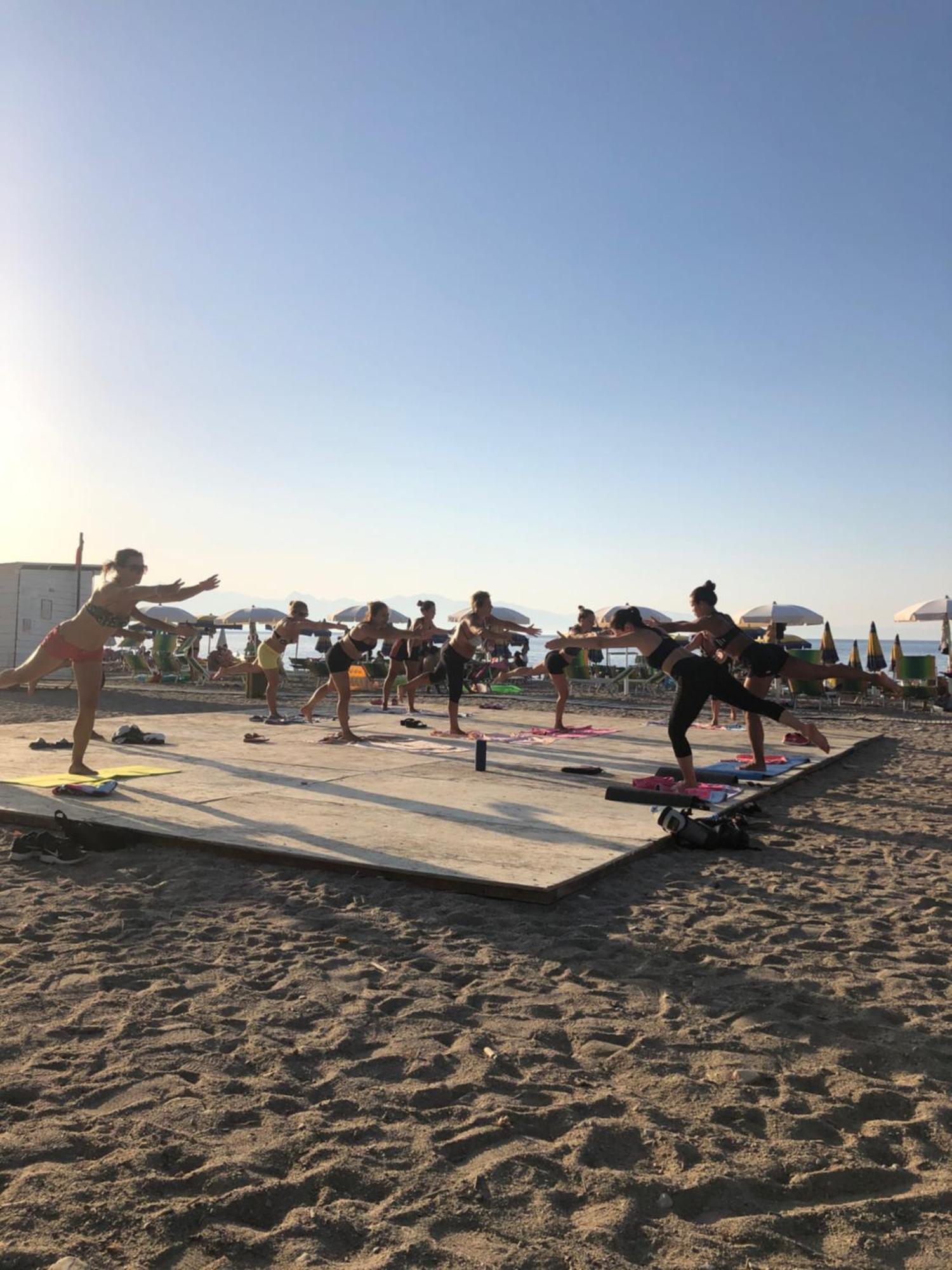 Marina Di Rossano Village Club Luaran gambar